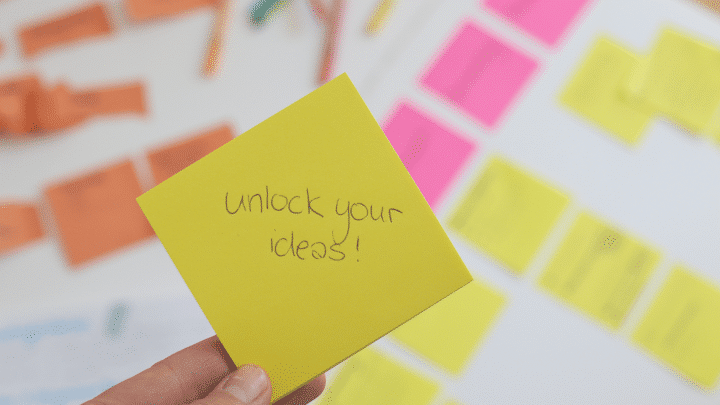 Bild mit Post-Its | UNLOCK your ideas