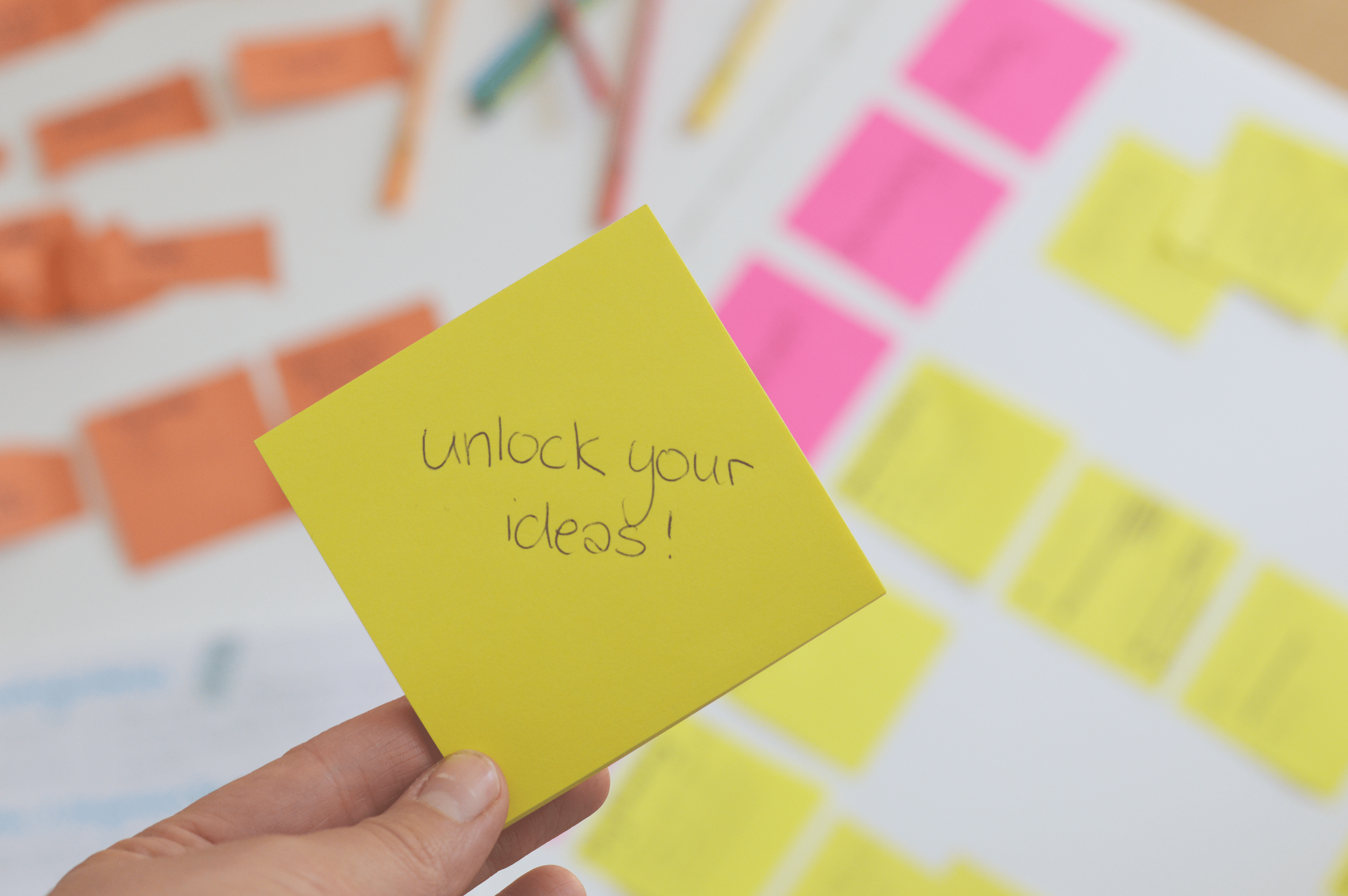Bild mit Post-Its | UNLOCK your ideas