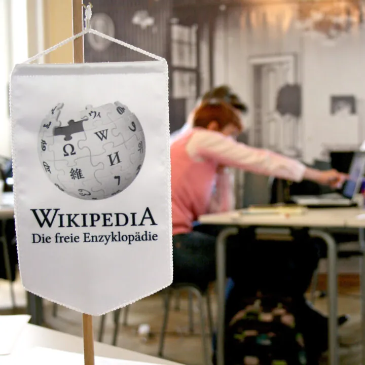 Wikipedia-Wimpel