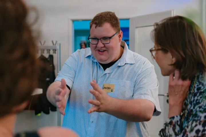 Sandro Halank mit Gästen.